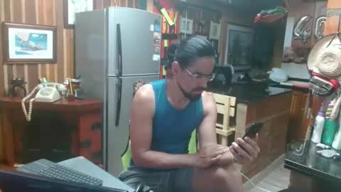 Snapshot of dr_simon84 chatting on February 19, 2025, 6:11 am Dr Simon online show from February 19, 2025, 6:11 am