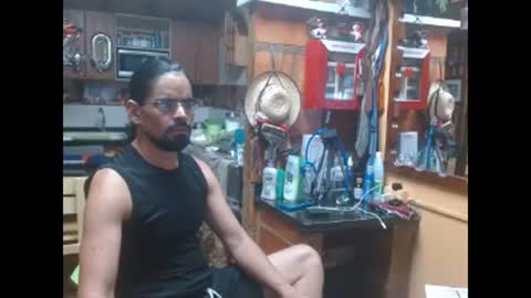 Snapshot of dr_simon84 chatting on February 21, 2025, 10:48 pm Dr Simon online show from February 21, 2025, 10:48 pm