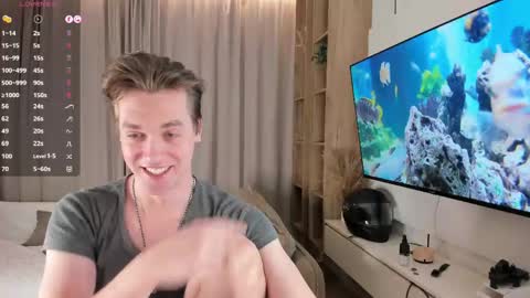 Mervin  online show from April 17, 2026, 6:44 pm