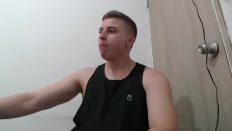 Snapshot of draco_boy2000 chatting on April 30, 2026, 1:34 am draco_boy2000 online show from April 30, 2026, 1:34 am