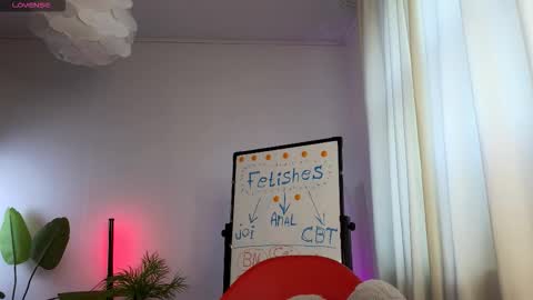 Lisbeth Salander online show from December 16, 2025, 6:18 am