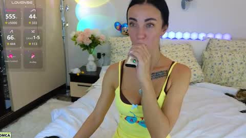 Snapshot of dragoncutey chatting on September 25, 2025, 10:46 pm Katya online show from September 25, 2025, 10:46 pm