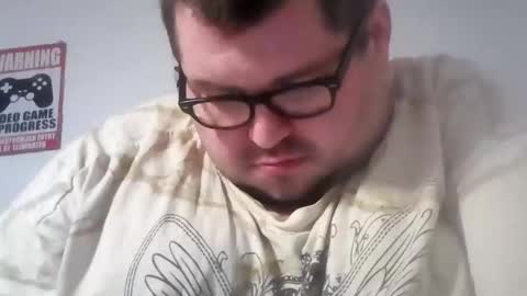 Snapshot of dragonmast53 chatting on January 15, 2025, 3:54 am dragonmast53 online show from January 15, 2025, 3:54 am