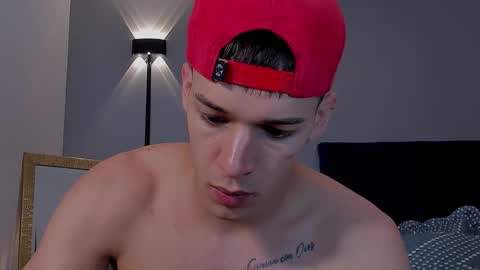 Snapshot of drake_carter1 chatting on March 5, 2026, 2:07 am drake_carter1 online show from March 5, 2026, 2:07 am