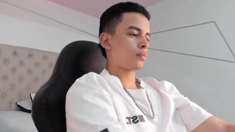 Drako online show from April 26, 2026, 9:23 pm