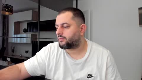 Snapshot of draven_a chatting on January 14, 2025, 6:56 am Draven A online show from January 14, 2025, 6:56 am