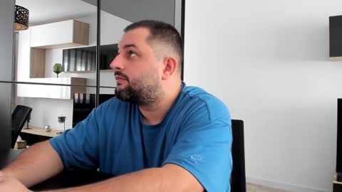 Snapshot of draven_a chatting on January 15, 2025, 11:10 am Draven A online show from January 15, 2025, 11:10 am