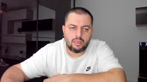 Snapshot of draven_a chatting on January 15, 2025, 5:47 pm Draven A online show from January 15, 2025, 5:47 pm