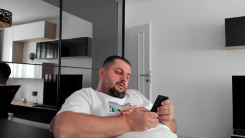 Snapshot of draven_a chatting on January 16, 2025, 11:26 am Draven A online show from January 16, 2025, 11:26 am