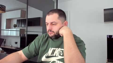 Snapshot of draven_a chatting on January 18, 2025, 11:54 am Draven A online show from January 18, 2025, 11:54 am