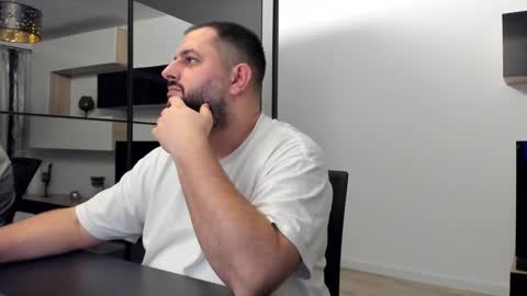 Snapshot of draven_a chatting on January 27, 2025, 5:37 pm Draven A online show from January 27, 2025, 5:37 pm