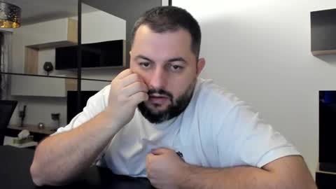 Snapshot of draven_a chatting on January 30, 2025, 10:19 pm Draven A online show from January 30, 2025, 10:19 pm