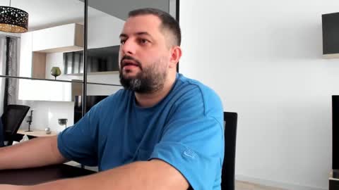 Snapshot of draven_a chatting on January 31, 2025, 10:42 am Draven A online show from January 31, 2025, 10:42 am