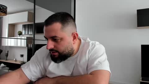 Snapshot of draven_a chatting on February 21, 2025, 9:45 am Draven A online show from February 21, 2025, 9:45 am