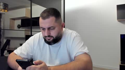 Snapshot of draven_a chatting on February 21, 2025, 6:15 pm Draven A online show from February 21, 2025, 6:15 pm