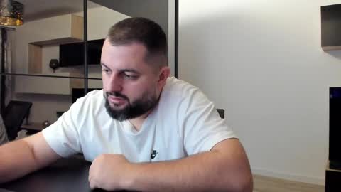 Snapshot of draven_a chatting on February 23, 2025, 1:13 am Draven A online show from February 23, 2025, 1:13 am