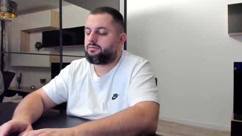 Snapshot of draven_a chatting on February 23, 2025, 4:17 am Draven A online show from February 23, 2025, 4:17 am