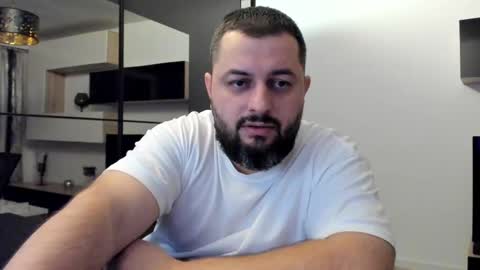 Snapshot of draven_a chatting on March 2, 2025, 6:40 pm Draven A online show from March 2, 2025, 6:40 pm