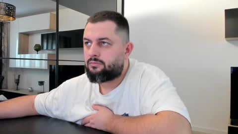 Snapshot of draven_a chatting on March 9, 2025, 2:43 pm Draven A online show from March 9, 2025, 2:43 pm