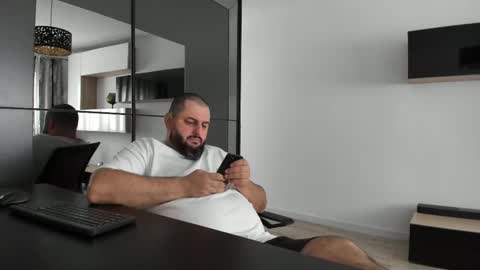 DravenPeak online show from September 19, 2025, 7:43 am