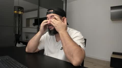 DravenPeak online show from November 5, 2025, 4:34 am