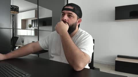 DravenPeak online show from December 16, 2025, 12:43 pm