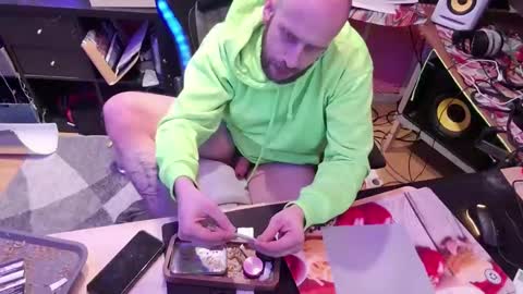 drawingcock online show from January 14, 2025, 6:49 pm