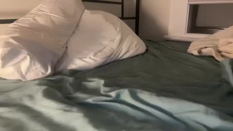 dre0000000 online show from October 20, 2025, 12:11 am