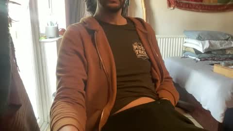 Dreads online show from March 2, 2026, 1:07 pm