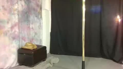 dream_maker420 online show from January 7, 2026, 3:03 pm