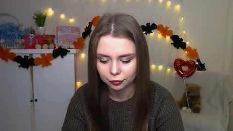 Mari online show from October 11, 2025, 6:01 am