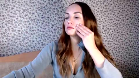 Snapshot of dreamass911 chatting on December 18, 2025, 9:15 am dreamass911 online show from December 18, 2025, 9:15 am