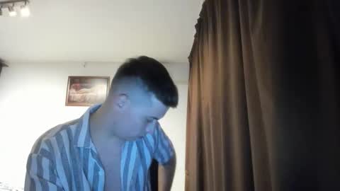 Johnny online show from October 31, 2025, 11:39 pm