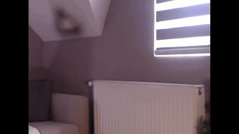 Snapshot of dreamcatcherfantasy chatting on January 7, 2025, 10:22 am A girl online show from January 7, 2025, 10:22 am