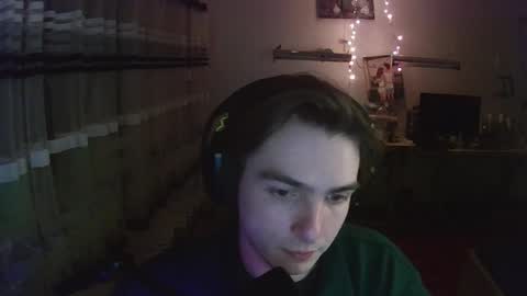 dreamerguy07 online show from February 12, 2026, 7:42 pm