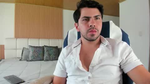 Diego online show from November 26, 2025, 6:31 pm