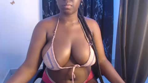 Snapshot of dreamy_wetpussy chatting on April 26, 2026, 7:22 pm BEAUTY online show from April 26, 2026, 7:22 pm