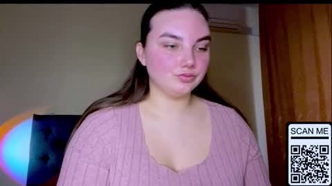 Mila online show from February 22, 2026, 3:21 pm