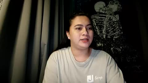 dreamycreamyst online show from January 12, 2025, 2:09 pm