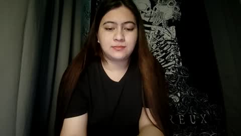 dreamycreamyst online show from January 28, 2025, 7:10 pm