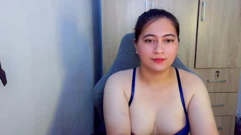 Snapshot of dreamycreamyst chatting on June 10, 2026, 1:21 pm dreamycreamyst online show from June 10, 2026, 1:21 pm