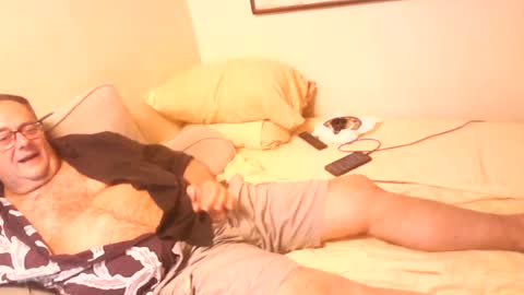 Snapshot of drfeelgood777 chatting on August 2, 2026, 3:05 am Dr. Feelgood online show from August 2, 2026, 3:05 am