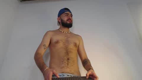 dricusabdallah online show from February 27, 2026, 5:18 am