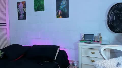 drippyorlove online show from February 22, 2026, 5:11 pm