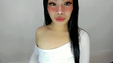 Snapshot of dripqueenxoxo chatting on September 23, 2025, 9:45 am miss. Erika online show from September 23, 2025, 9:45 am