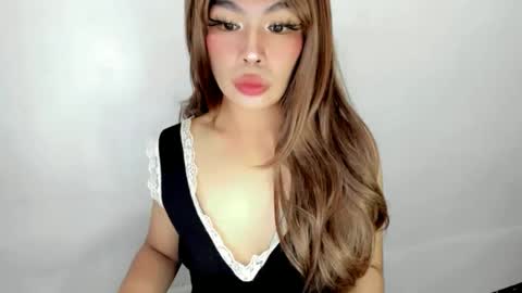 miss. Erika online show from November 2, 2025, 6:49 am