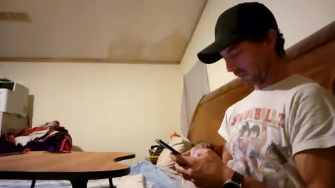 Snapshot of dritylilboy chatting on January 26, 2025, 4:09 am Inexperienced catfish online show from January 26, 2025, 4:09 am