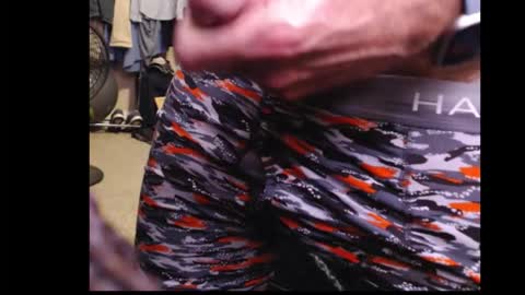 Hello Hope you enjoy what you see. I love attention in dirty talk and tips thickcock  edging precum dirtyTalk C2C online show from November 22, 2025, 3:16 am