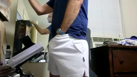 Snapshot of drmbigg chatting on July 19, 2026, 4:05 am Hello Hope you enjoy what you see. I love attention in dirty talk and tips thickcock edging precum dirtyTalk C2C online show from July 19, 2026, 4:05 am