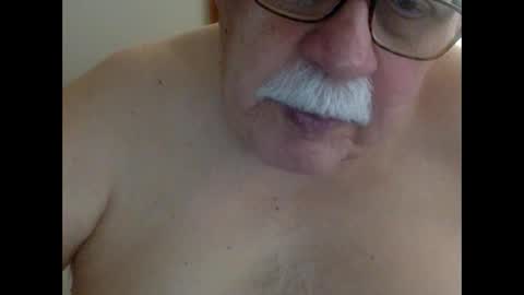 drnick069 online show from November 6, 2025, 4:41 pm